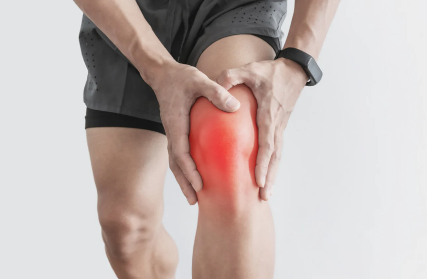 Patient with knee pain