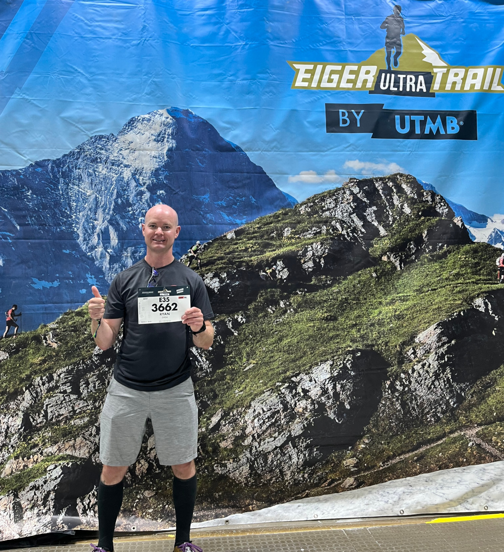 Image depicting recovery techniques for trail running injuries after Eiger Ultra race in the Swiss Alps, focusing on pes anserine bursitis.